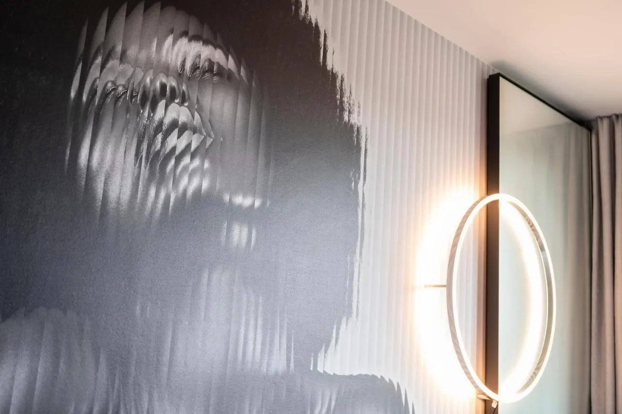 Otel Tribe Amsterdam City
